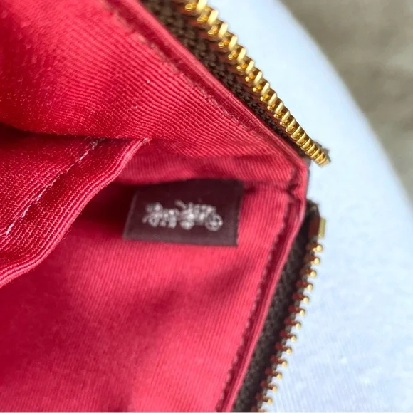 Coach  Signature Canvas Corner Zip Wristlet Brown Red red lining in EUC - Picture 9 of 9